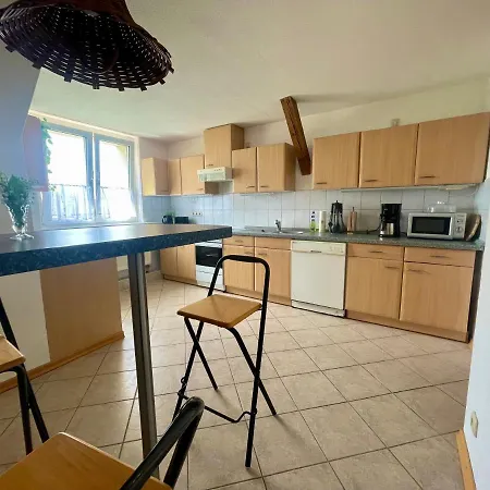 Biesdorf-verkehrsguenstig Und Ruhig Berlino