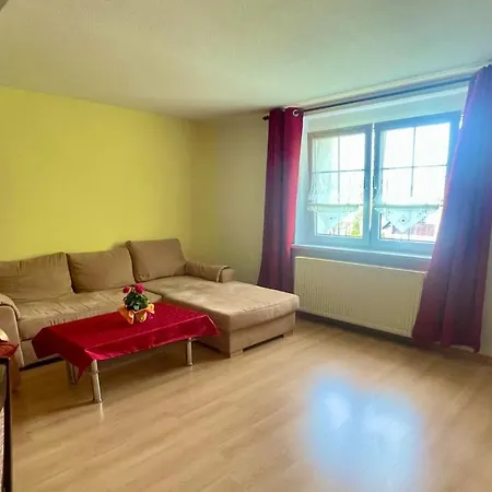 Biesdorf-verkehrsguenstig Und Ruhig