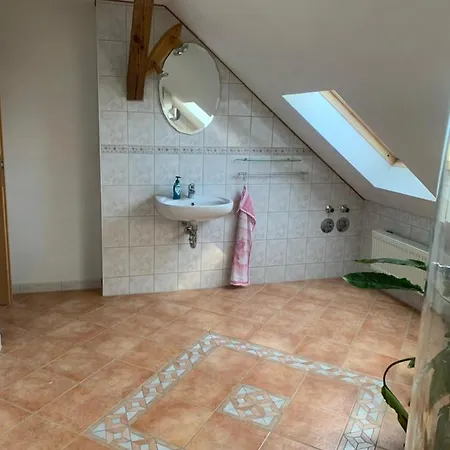 Apartamento Biesdorf-verkehrsguenstig Und Ruhig Berlim