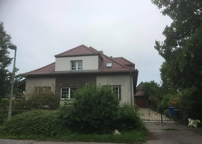 Apartment Biesdorf-verkehrsgünstig Und Ruhig Berlin