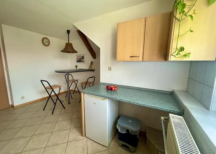 Biesdorf-verkehrsgünstig Und Ruhig Apartment