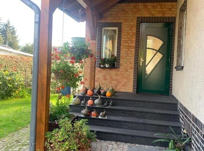 Biesdorf-verkehrsgünstig Und Ruhig Apartment